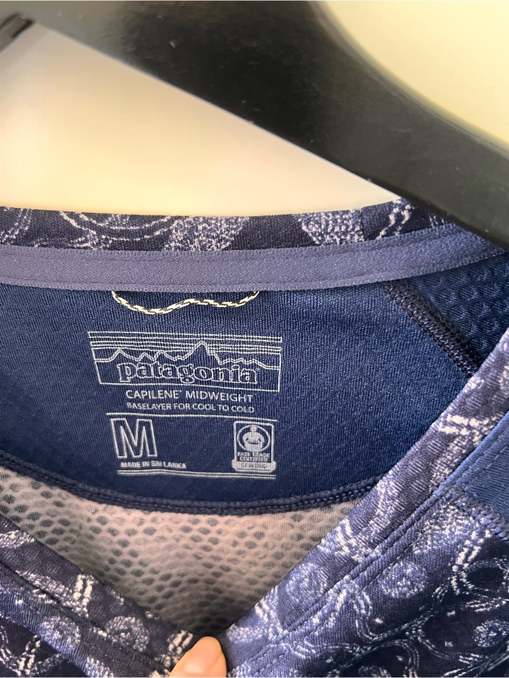 Patagonia Capilene midweight baselayer for cool to cold - Picture 4 of 4